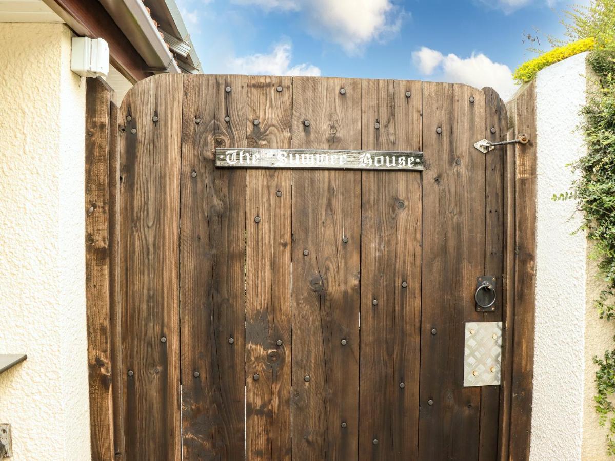 Sunnyside Villa Barrow upon Humber Exterior photo
